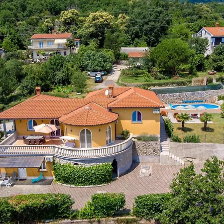 Holiday home In With Wifi