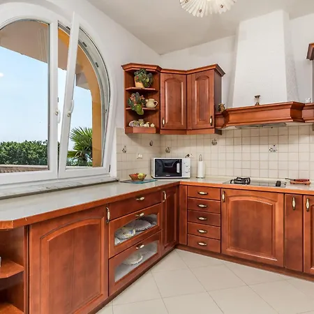 In With Wifi Hébergement de vacances Opric