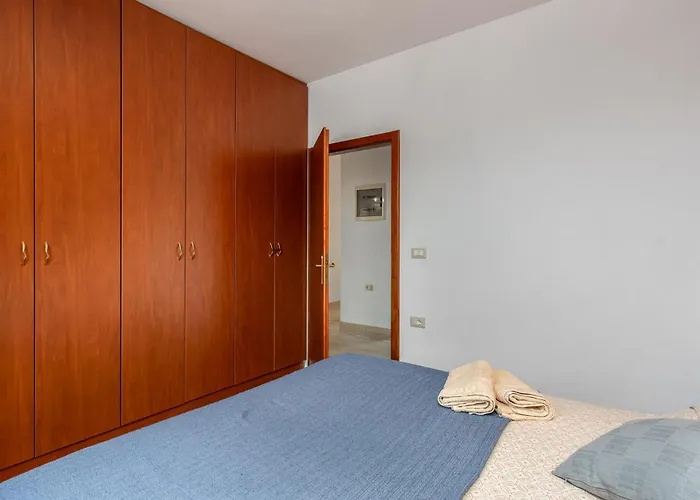 In With Wifi * Opric