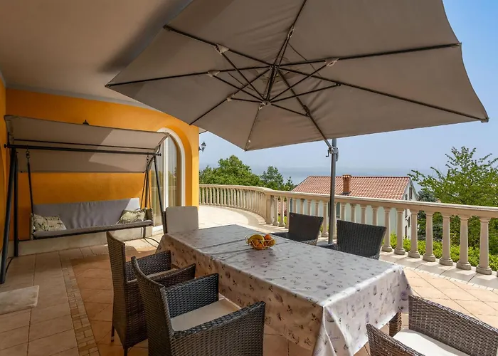 Hébergement de vacances In With Wifi Opric